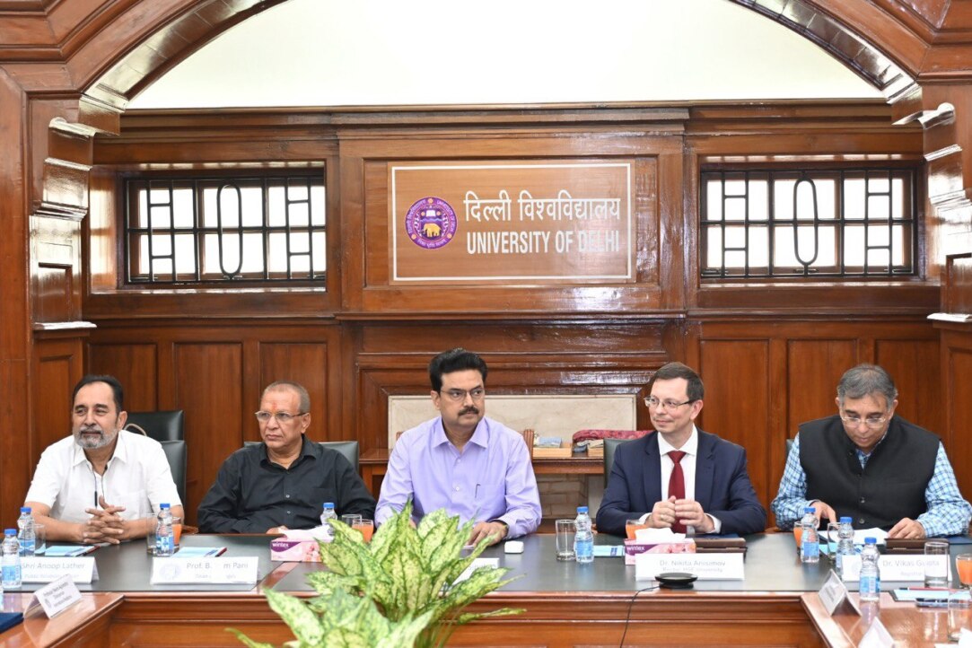 HSE University Opens Research Hub at University of Delhi