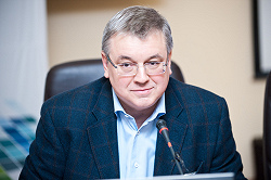 Yaroslav Kouzminov