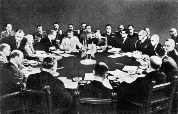 Иллюстрация к новости: Значение решений Постдамской конференции для создания послевоенного мирового порядка