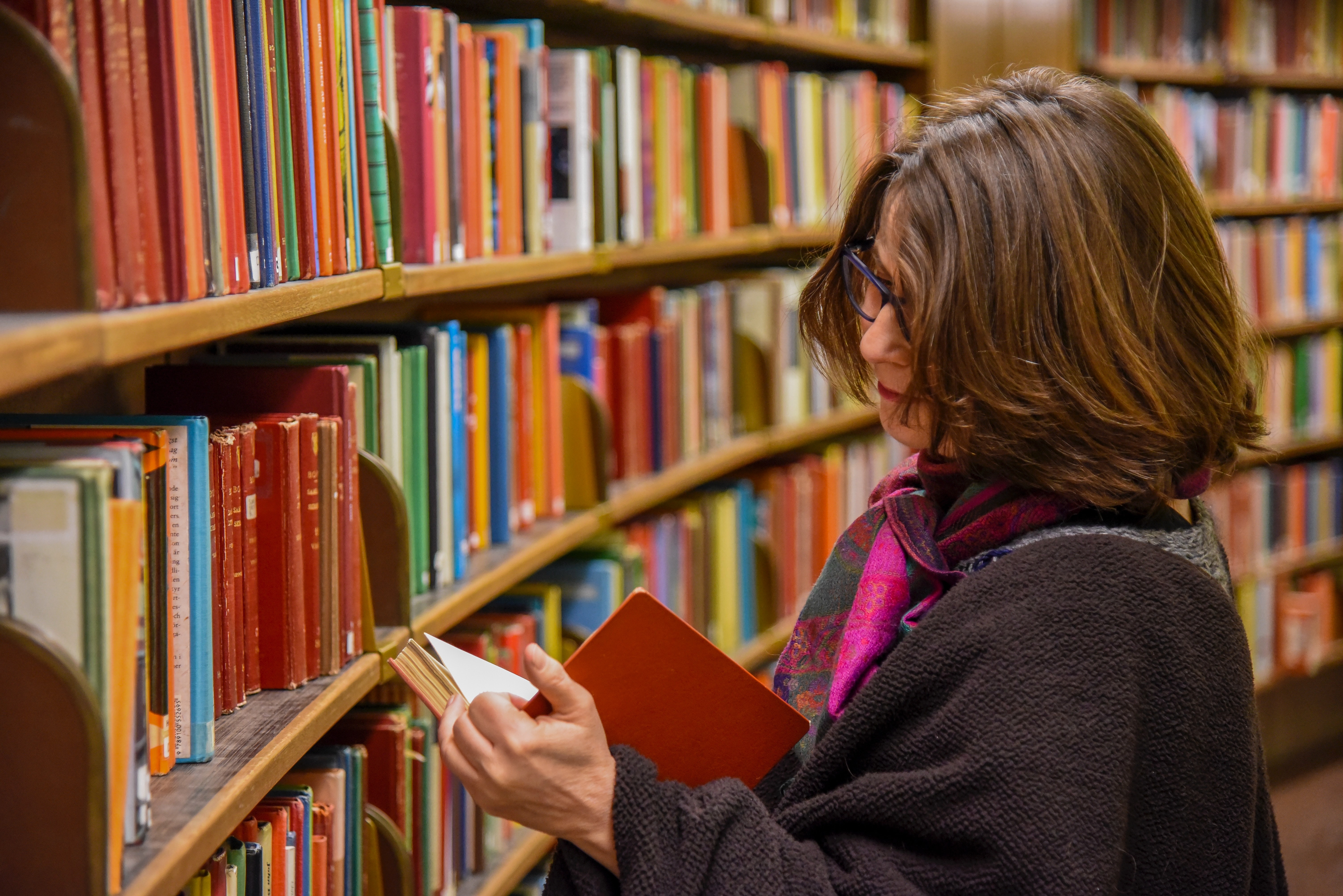 Современные статьи. День книголюбов. 9 Августа Всемирный день книголюбов. 9 Августа праздник книголюбов. День книголюбов в России.