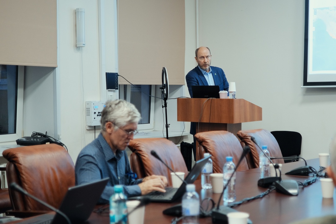 Александр Шестаков выступил с мастер-классом "Биоразнообразие: современная ситуация и будущие вызовы" Иллюстрация к новости: Александр Шестаков выступил с мастер-классом "Биоразнообразие: современная ситуация и будущие вызовы"